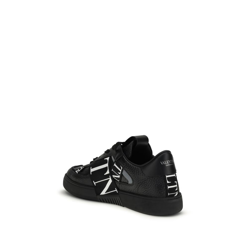 Valentino Garavani Black Calf Leather Bos Taurus Low Top Sneakers Valentino Garavani
