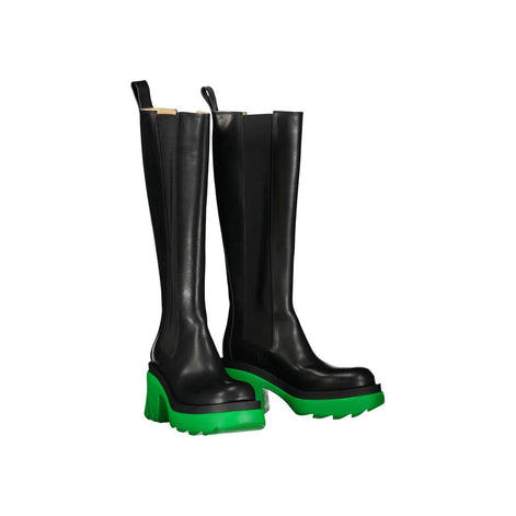 Bottega Veneta Overknee-Stiefel aus schwarzem Leder