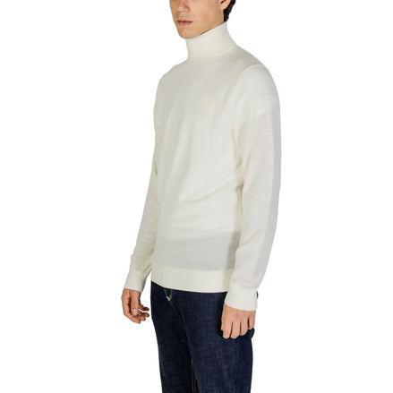 Calvin Klein Jeans Cream Wool Turtleneck Calvin Klein Jeans