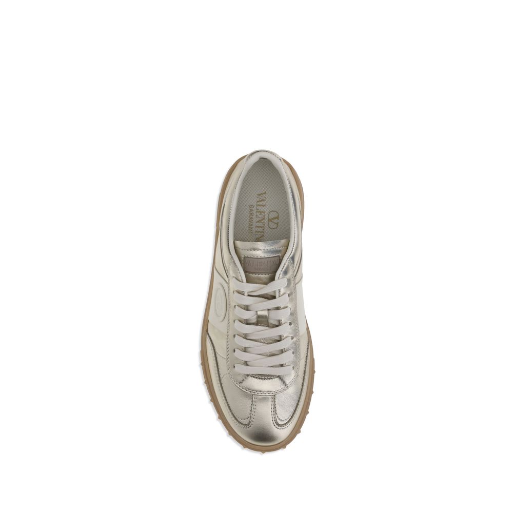Valentino Garavani Gold Calf Leather Bos Taurus Low Top Sneakers Valentino Garavani