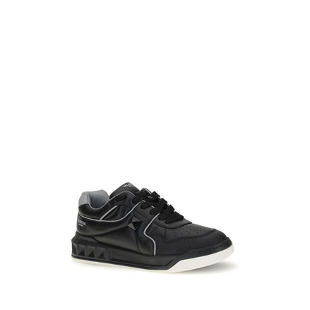 Valentino Garavani Black Calf Leather Bos Taurus Low Top Sneakers Valentino Garavani