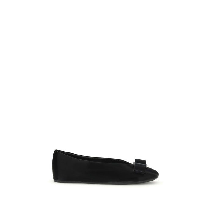 Ferragamo Black Calf Leather Bos Taurus Ballet Flats Ferragamo