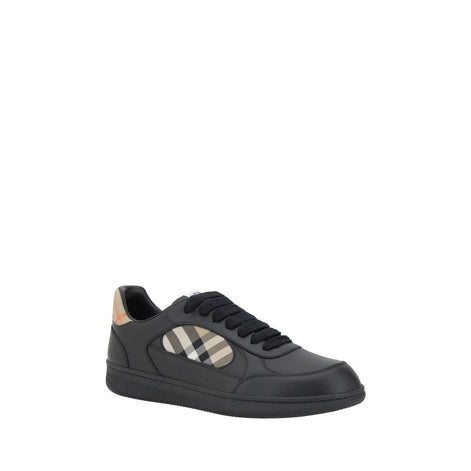 Burberry Black Calf Leather Bos Taurus Low Top Sneakers Burberry